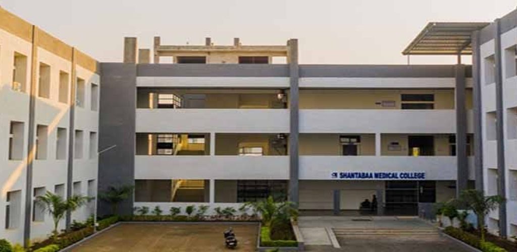 shantabaa-medical-college-amreli (1)